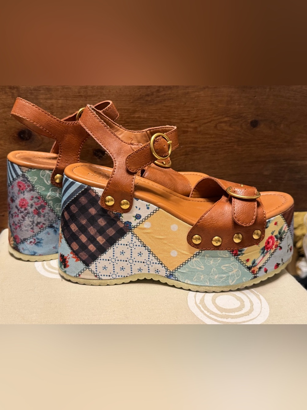 DOLLS KILL x Holly Hobby - Brown Leather Platform Sandals with Patchwork Wedge - Picture 2 of 6